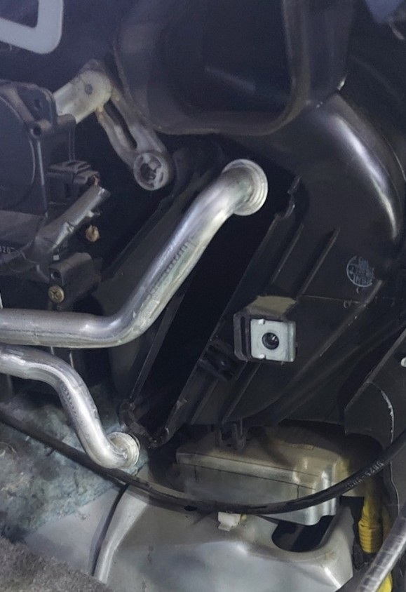 Замена радиатора печки Тойота Сиенна