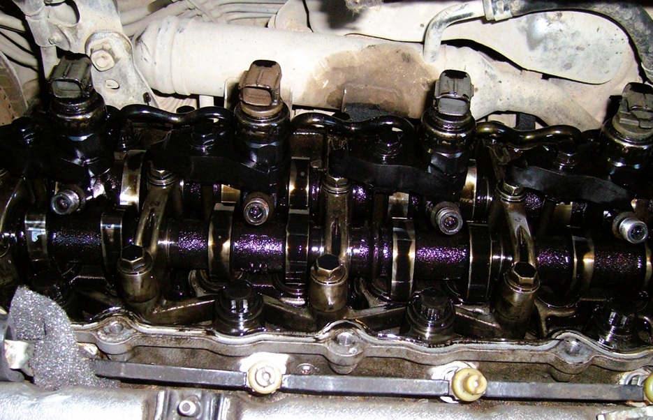 Готовится промывка инжектора Тойота Версо