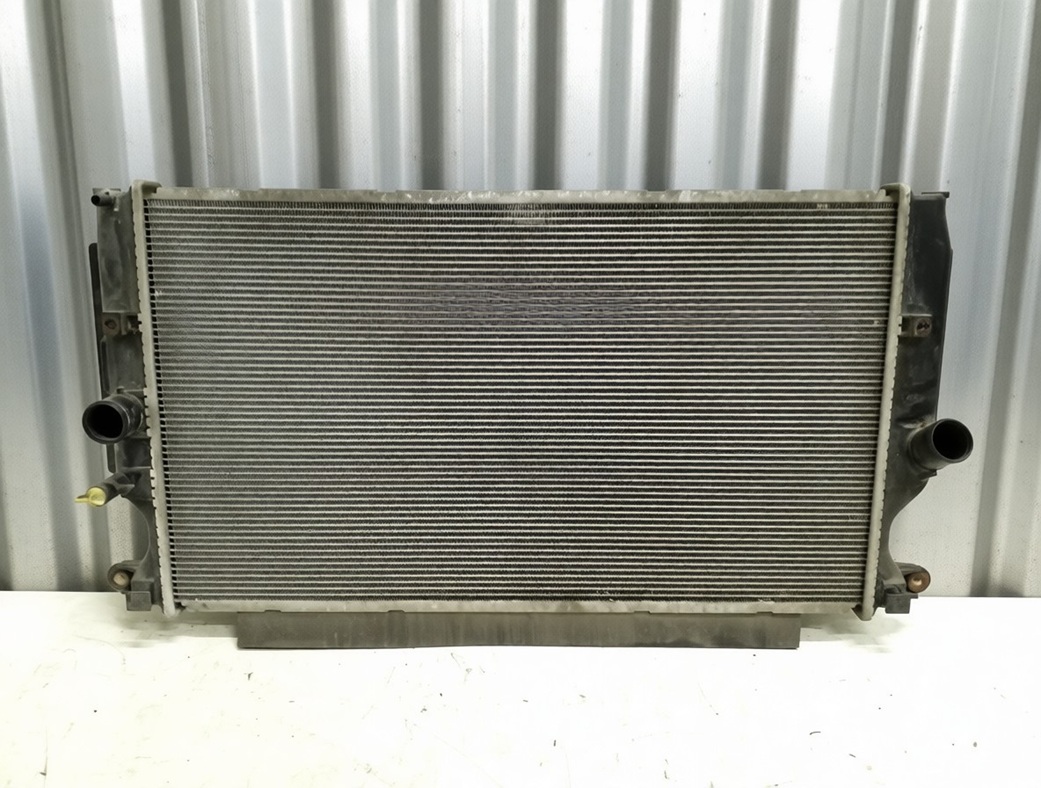 Радиатор демонтирован для чистки