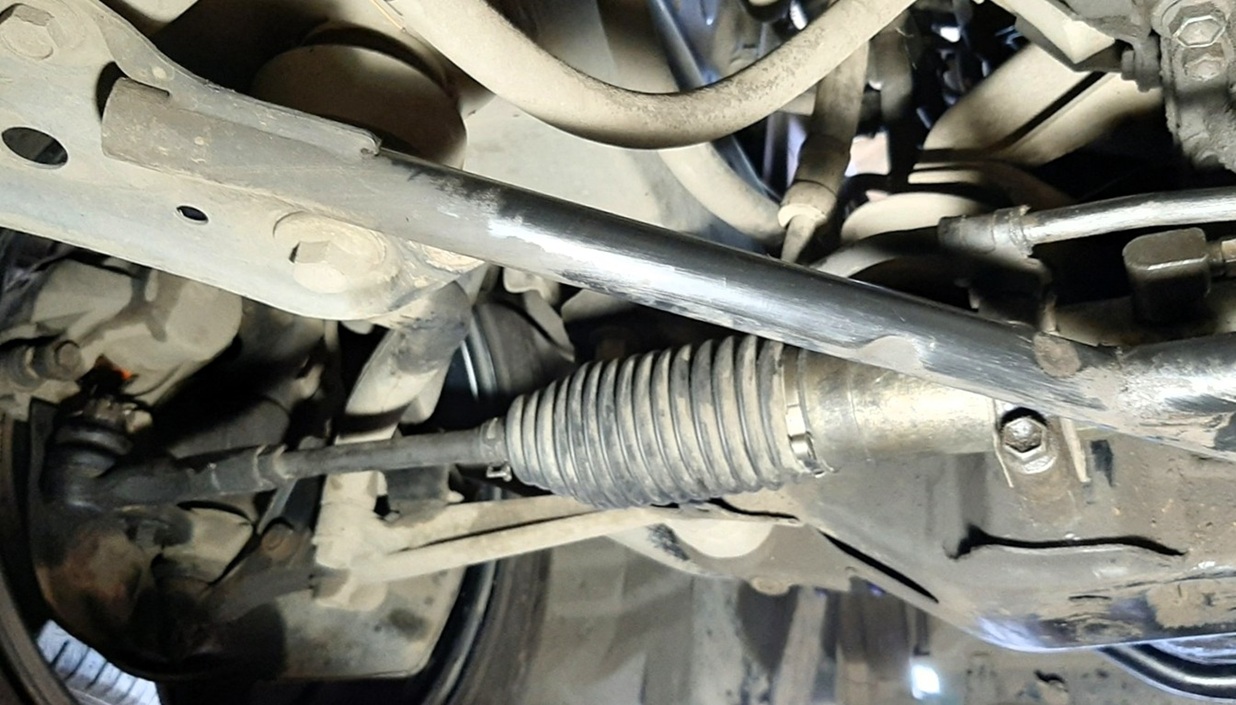 Замена рулевой рейки Тойота Версо