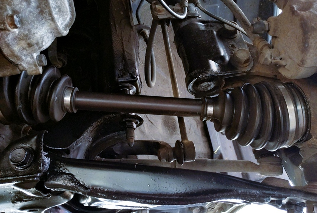 Замена ШРУСа Тойота Версо