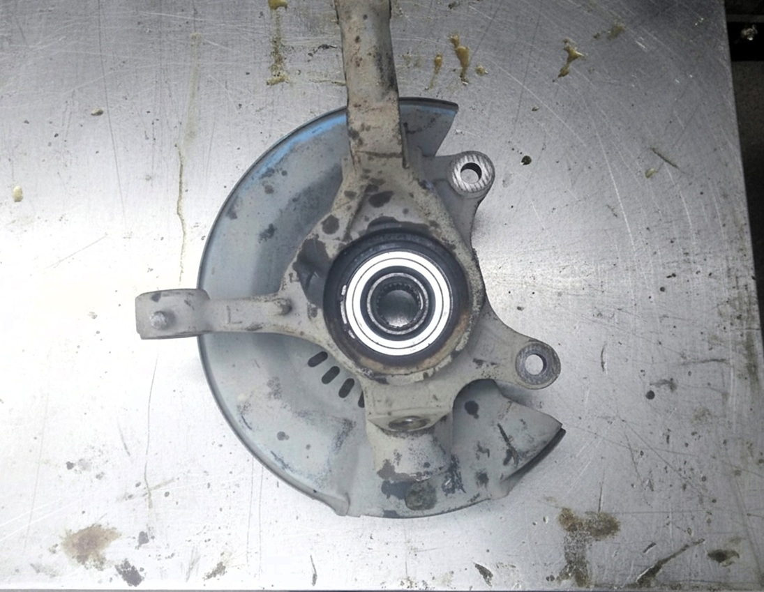 Замена ступичного подшипника Тойота Витц