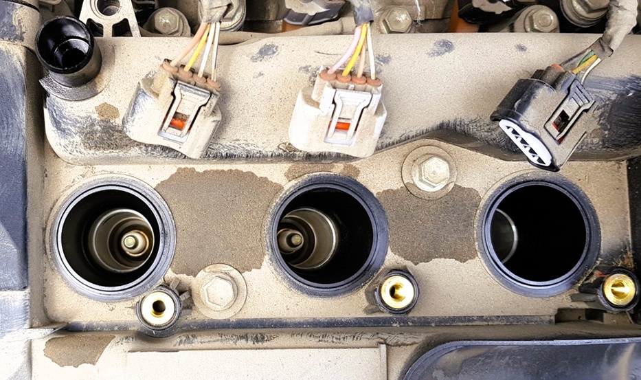 Замена свечей зажигания Тойота Витц